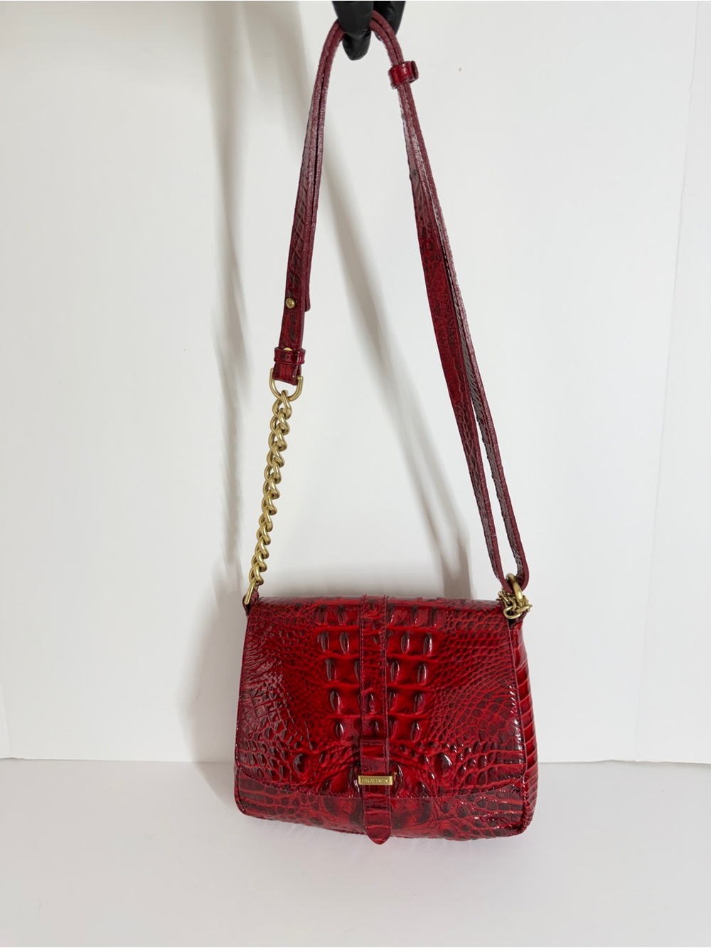Vtg Brahmin Women's Shoulder Bag Red Croc Embossed Leather Small Gold Chain Lux - Picture 2 of 15